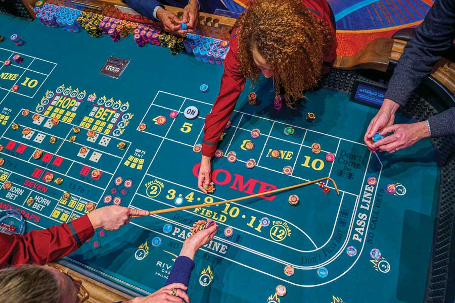 Beginner's Guide to Craps: Strategies & Tips